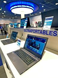 04 72 75 67 48 email: Ldlc Com Une 3eme Boutique A Lyon Et Une 1ere A Lille Groupe Ldlc