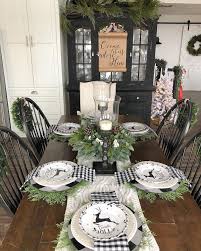 Thanksgiving tablescapes to fab up your feast. 21 Festive Christmas Tablescape Decor Ideas