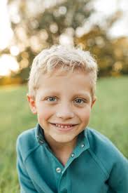 One of my very favorite families to shoot every year ❤️😍