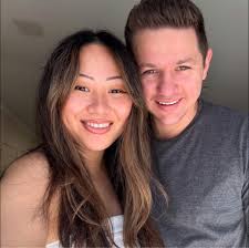 Cricut vinyl not sticking to backing. What am I doing wrong?