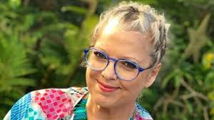 Maybe you would like to learn more about one of these? Laurence Boccolini Partage Une Adorable Photo De Sa Fille Willow Deguisee En Sirene Actu Tele 2 Semaines