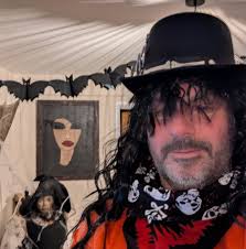 Thanks to a bit of windy weather we need glass replacing in 2 lanterns any  ideas who may do.TIA