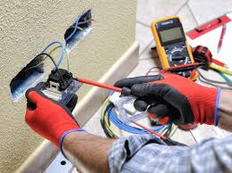 Kosten einer altbausanierung je m² im überblick talude. Wenn Die Elektroinstallation In Die Jahre Kommt Bauen De