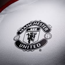 Unique manchester united stickers featuring millions of original designs created and sold by independent artists. Papers Co Ipad Wallpaper Ae21 Manchester United Uniform Logo Epl