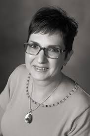 The Bayou Bogeyman Presents: Hoodoo and Voodoo: Dragon, Laura, Dragon,  Laura, Dunham, Terri, Mathis, Cheryl, Alipio, Gary, Pat Hefler, Schloegel,  Phina, Houston, Sue, Gonzalez, Julie, Howard, Virginia: 9781455621736:  Amazon.com: Books