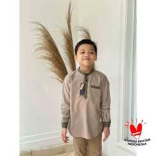 > baju koko terbaru yang membuat penampilan makin elegan. Baju Koko Anak