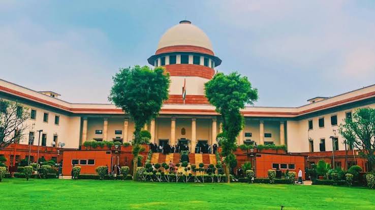 Do you want us to roll out red carpet for infiltrators CJI Surya Kant fumes over Rohingya issue -'क्या आप चाहते हैं हम घुसपैठियों के लिए रेड कार्पेट बिछा दें?' रोहिंग्‍याओं के