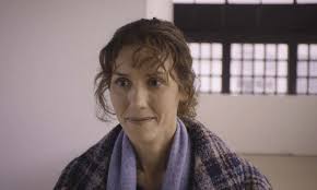 Iris, la série de Doria Tillier qui se mesure sans trembler à Larry David