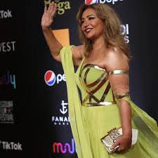 ليلى علوي خلال حفل ختام مهرجان القاهرة السينمائي. Ø´Ø§Ù‡Ø¯ Ù„ÙŠÙ„Ù‰ Ø¹Ù„ÙˆÙ‰ ÙÙ‰ Ø£Ø¨Ù‡Ù‰ ØµÙˆØ±Ù‡Ø§ Ø¨Ù…Ù‡Ø±Ø¬Ø§Ù† Ø§Ù„Ø¬ÙˆÙ†Ø© Ù…ÙˆÙ‚Ø¹ Ø§Ù„Ù…ÙˆÙ‚Ø¹