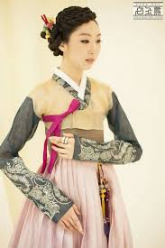 Pin By Jocelyn Hartwell On Korea Korean Traditional Dress Traditional Dresses Korean Dress