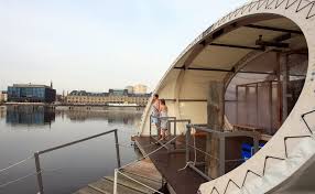 Winter Badeschiff Berlin It Even Has A Sauna Urban Beach Kids Attractions Waterfront