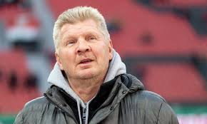 2,123 likes · 7 talking about this. Bayern Munich Legend Stefan Effenberg Slams Bundesliga S Safety Regulations Daily Mail Online