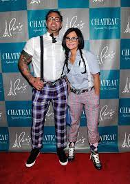 Draw Your Halloween Couples Costume Inspiration From Celebrities Couple Halloween Costumes Couples Costumes Nerd Costumes