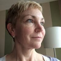 Gillian Mcfarlane's Instagram, Twitter & Facebook