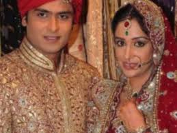 Shoaib ibrahim born 20 june 2017 bhopal madhya pradesh is an indian television actor he is known for playing the lead role of prem bharadwaj in sasural si. Shoaib Ibrahim Marries Dipika Kakar Brightmediaentertainment Provides Latest News On Movies Trailers Interviews Fashion And Lifestyle At One Place