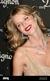 Eva röse hi-res stock photography and images