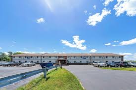 Image result for Americas Best Value Inn - Decatur Decatur IL