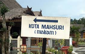 She is famous with her beauty in the island. A Tragic Tale At Mahsuri S Tomb Attractions Attractions Wonderful Malaysia