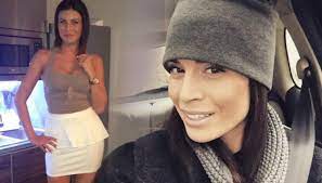 A continuación se listan las fiestas celebradas por las iglesias católica (mayoritariamente) ortodoxa, copta y otras afines, contenidas en el calendario litúrgico católico o santoral, que incluye advocaciones marianas, santorales, ferias de memoria libre, memoria obligatoria, y. Magda Stepien Pokazala Zdjecie Przed Schudnieciem Foto Zeberka