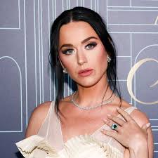 Katy Perry\'s Engagement Ring From Orlando Bloom 2025