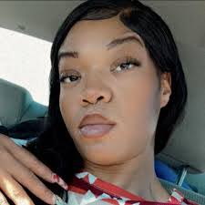 Queen Gates's Instagram, Twitter & Facebook