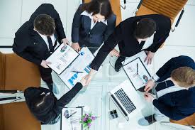 Handshake Manager And Finance Director After Approval Of The Financial Plan Of T Sponsored Director Approval Fi In 2020 Financial Planning Finance How To Plan