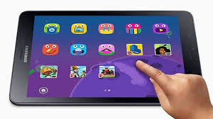 Komputer riba ini turut hadir dengan kuasa bateri yang mampu bertahan selama 11 jam 30 minit serta sokongan hp fast charge. Samsung Galaxy Tab A 2017 Kini Ditawarkan Di Malaysia Pada Harga Rm1199 Amanz