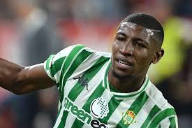 Emerson, 22, left brazilian club atletico mineiro in the january transfer window of 2019 to sign for real betis as part of a complex deal that also involved barcelona. Mundo Deportivo Tottenham Eye A Move For Real Betis Left Back