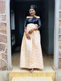 Parcourez notre sélection de deux tons. Bazin Deux Tons Getzner African Dress African Clothing African Fashion