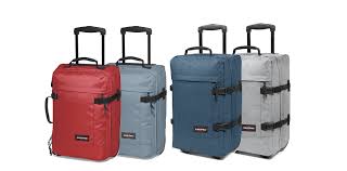 Eastpak développe par la suite une gamme de bagagerie à destination des étudiants branchés en quête de nouveauté, en utilisant des. Le Bagage Cabine Eastpak Tranverz Mon Bagage Cabine