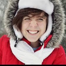 Ella Tucker (ellawilson21)