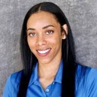 Amber Evans's Instagram, Twitter & Facebook