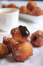 Zeppole A L Orange Sauce Chocolat Parce Qu Il N Est Jamais Trop Tard Pour Carnavaler Recette Dessert Noel Recette De Dessert Simple Recette Entremet