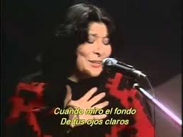 Mercedes Sosa Gracias A La Vida Traduzione Sub Ita Sottotitoli In Italiano Live Youtube Nel 2020 Youtube Mercedes Canzoni