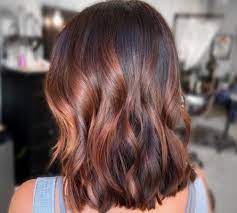 This sleek pixie cut looks amazing with this stunning auburn color. 32 Auburn Hair Colors Perfect For Autumn 2021