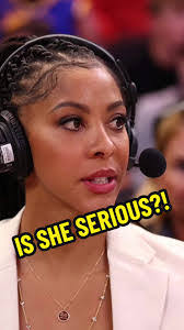 Candice Parker's Instagram, Twitter & Facebook