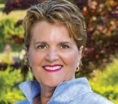 Nell Levy's Instagram, Twitter & Facebook