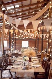 Tischdeko Hochzeit Rustikale Hochzeit Der Decoraton Scheune Deko Dekohochzeit Dek Vintage Barn Wedding Barn Wedding Reception Hanging Wedding Decorations