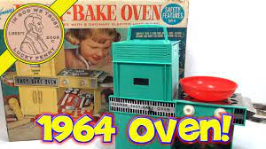 1964 Betty Crocker Easy Bake Oven Kenner Toys Snow Mounds And Chocolate Chip Cookies Youtube