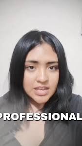 No vendo!!! BUSCO SIGO EN BUSCA DE UN PANTS ROJO ME URGE PARA HOY DE DOS  AÑOS