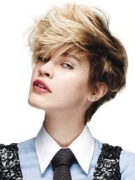 Androgynous haircuts are getting popular lately. Genderfluid Hairstyles