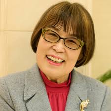 アーティスト前田英里さん】「可愛くなるためのチェックリスト」に抗い、生きづらさと向き合った“セラピーのような陶芸”＜インタビュー前編＞