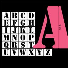 Pochoirs avec des lettres : Creacorner Deco Pochoirs