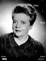 Aunt bee hi-res stock photography and images