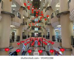 מלונות ליד ‪sibu town square commercial centre‬. Stockfoto Und Stockbild Portfolio Von Madame Wynn Shutterstock