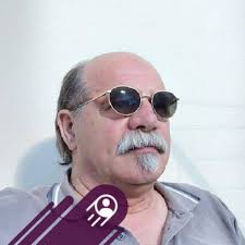 In CGD mi aveva portato Alfredo Cerruti. Un geniale napoletano  completamente fuori dagli schemi, che con Daniele Pace, Totò Savio e  Giancarlo Bigazzi aveva fondato gli Squallor. Adoravo Alfredo. Aveva un  fiuto