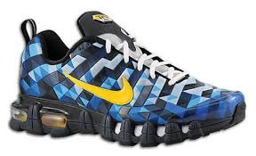 Nike Men 27s Tuned 10 Running Shoes Jpg Running Shoes Nike Elite Socks Custom Nike