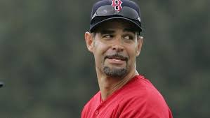 Lowell makes spring debut for Red Sox — at first base