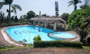 Villa Trawas Murah Kolam Renang Di 2020 Kolam Renang Villa Kolam