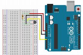 Und ich glaube 1 war von hinten draufgeschaut links, aber da bin ich mir nicht mehr ganz sicher. Arduino Tutorial Der Temperatursensor Werde Zum Maker Mit Mymakerstuff